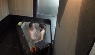 ID-030过疎化した田舎で美少女近亲相姦映像集