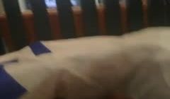 大哥的优乐美，看着颜值不错奶子大又挺骚逼水又多，