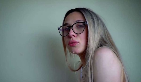 教继姐深口交并射在喉咙里