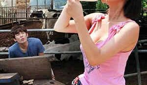 嘴里都掉进了嘴里