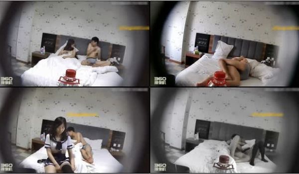 学校附近主题宾馆拍大学生情侣周末开房爱爱看起来纯