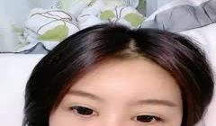 宅男女神级别的少妇，在家喝喝酸奶，再给狼友们展示