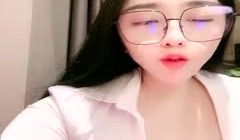 乔宝 ，职场OL可爱美女下海!