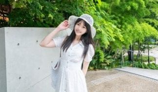 FC2PPV3006635 19岁无邪气纯白长裙