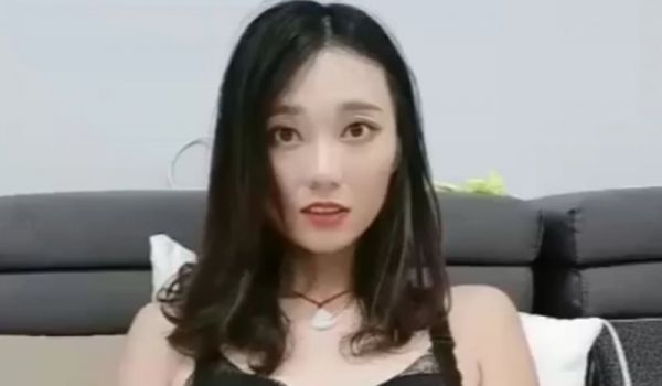 北京车模自慰诱惑!